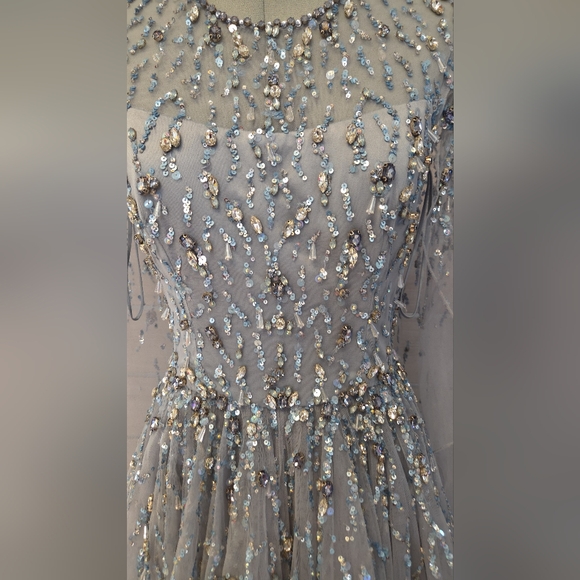 Jenny Packham Pandora Embellished Cape Dress, Gown, Blue Size 6 NWT, MSRP $5200 - Picture 12 of 16